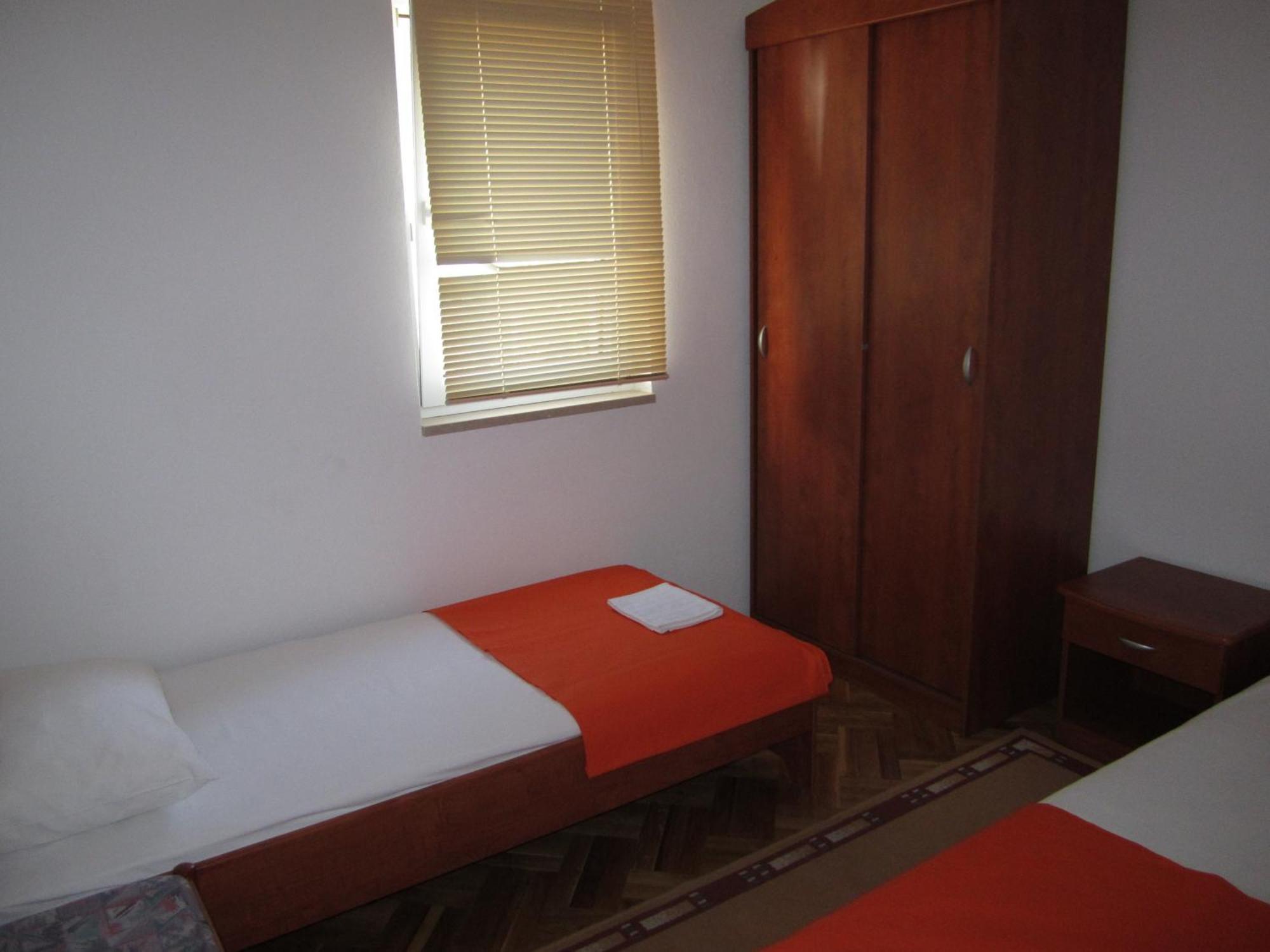 Apartments Nives Supetar Kültér fotó